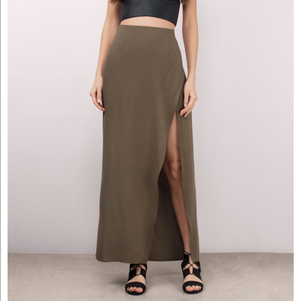 Tobi FEARLESS OLIVE MAXI SKIRT Small